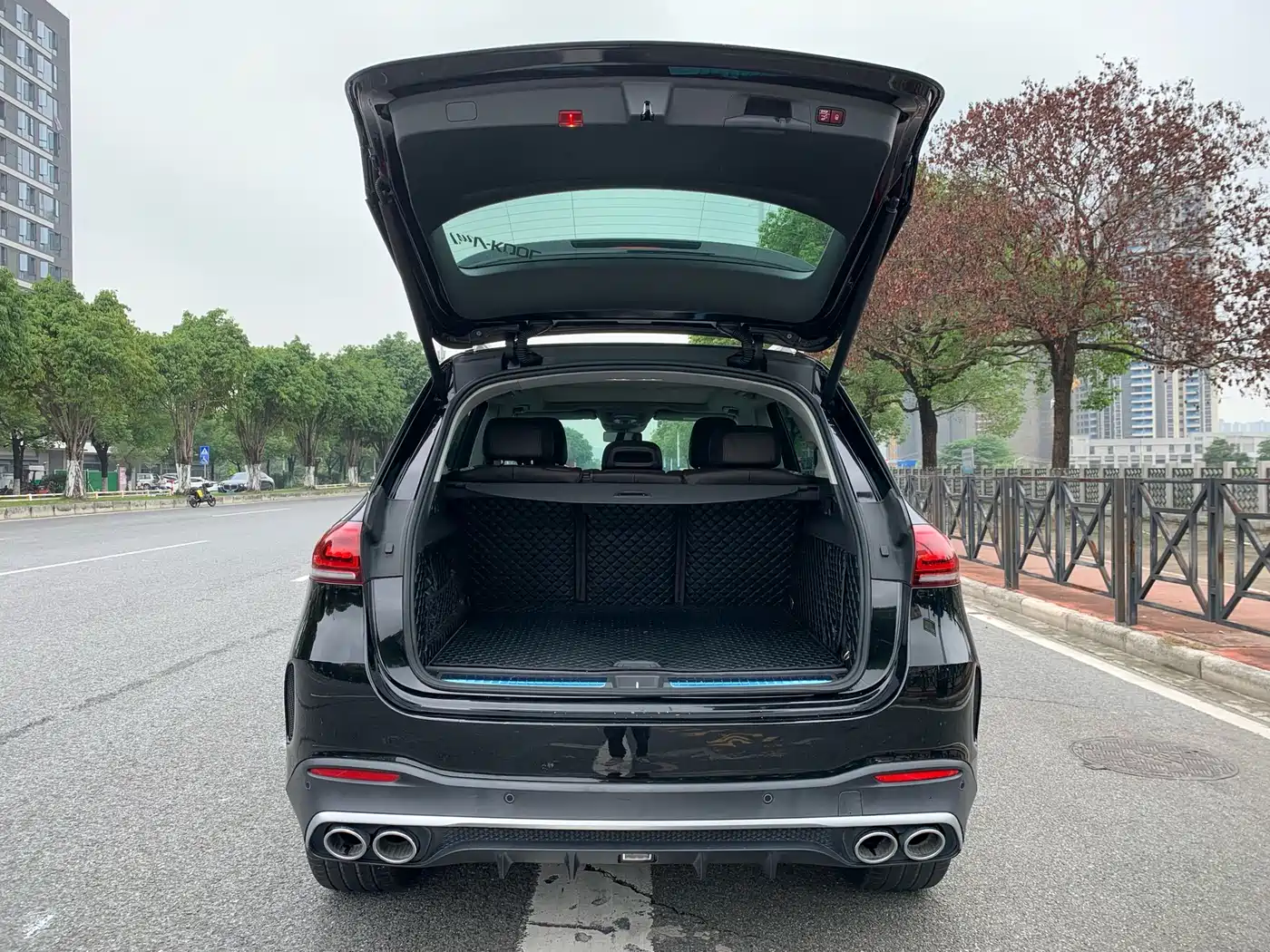 Mercedes-Benz GLE 2020 Facelift GLE 450 4MATIC Luxury фото 7