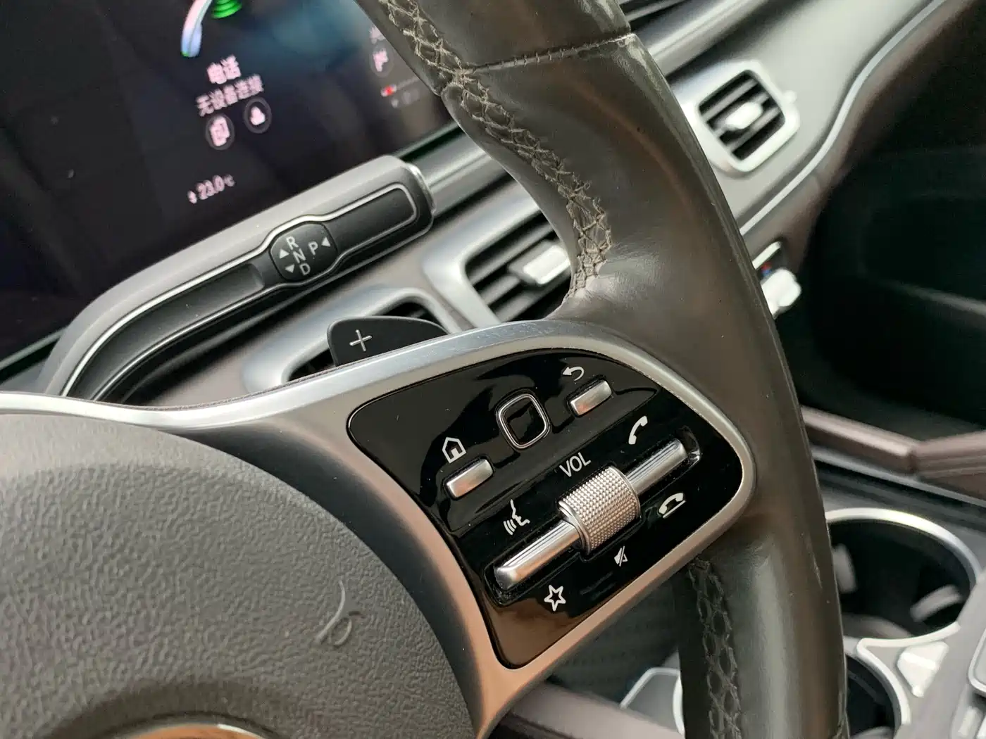 Mercedes-Benz GLE 2020 Facelift GLE 450 4MATIC Luxury фото 25