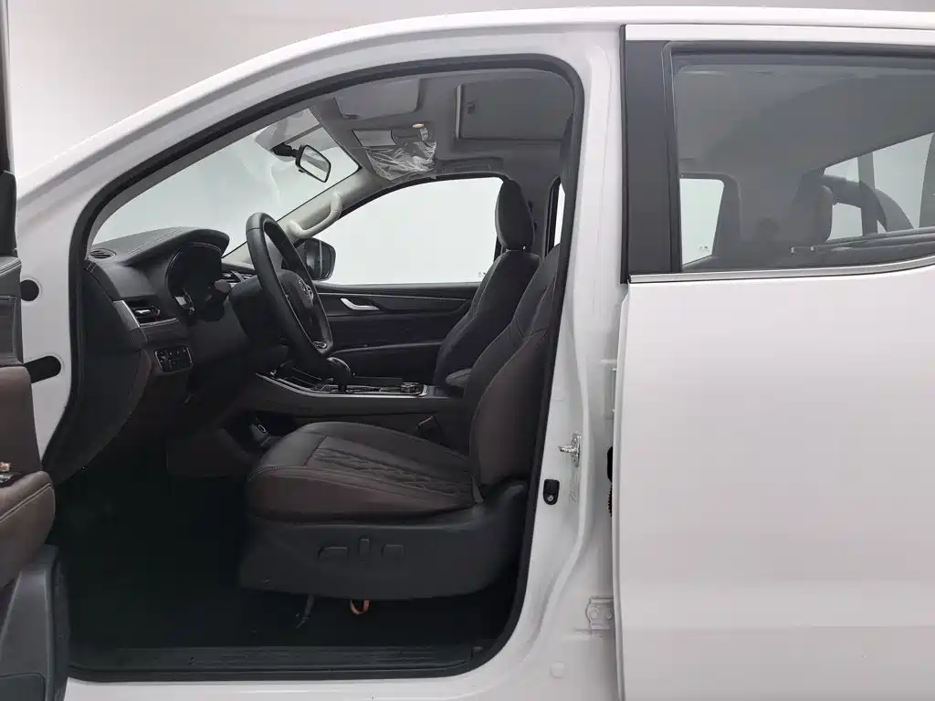 Dongfeng Rich 7 2026 2023 2.3T Automatic 4WD Diesel Flagship Version