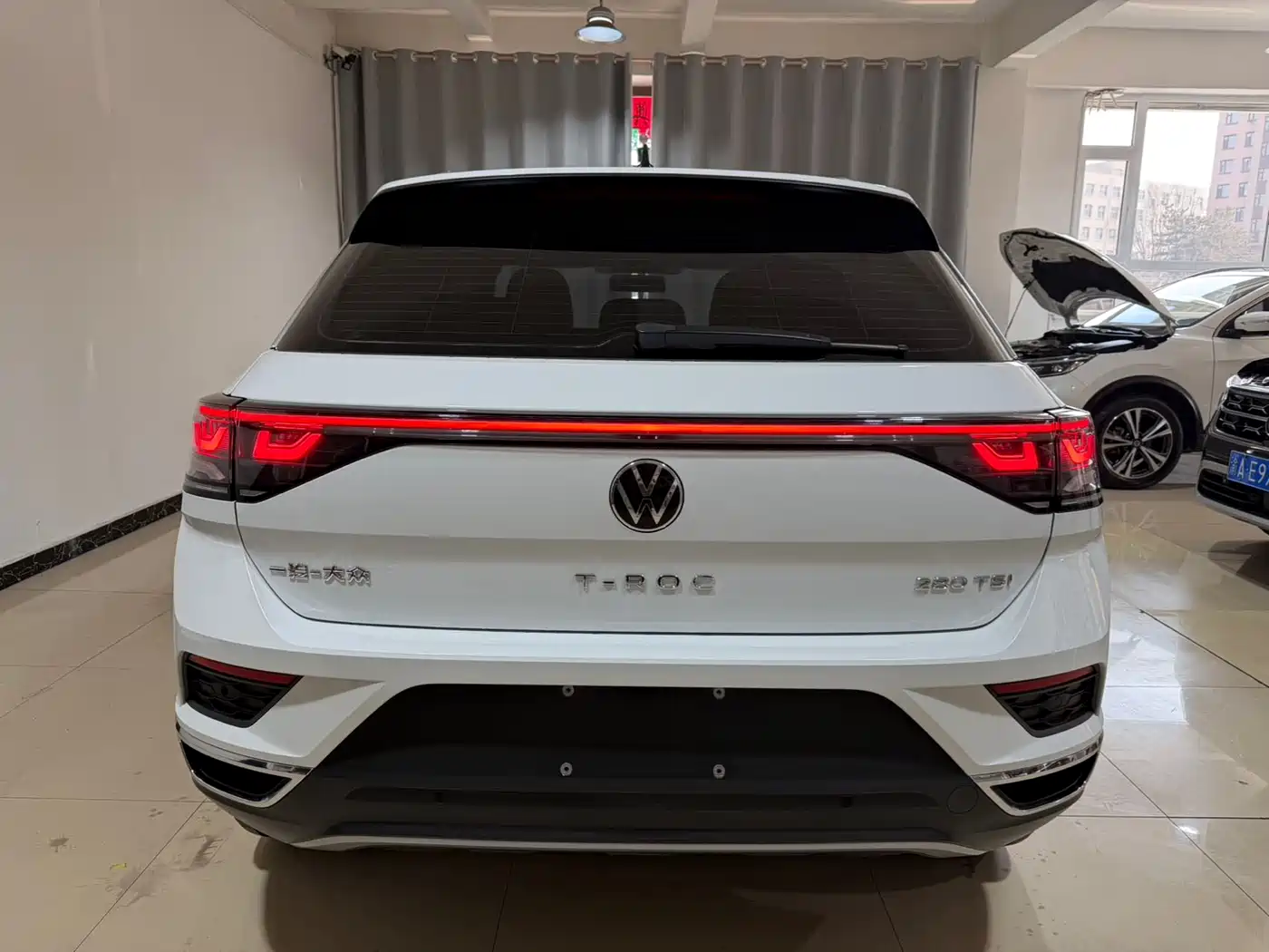 VOLKSWAGEN T ROC EXPLORING SONGS