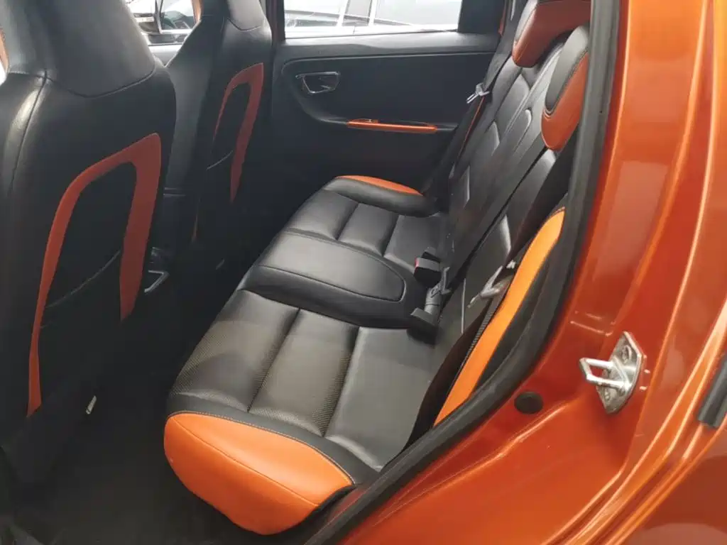Geely Yuanjing X1 2017 2017 1.3L Auto Player Edition