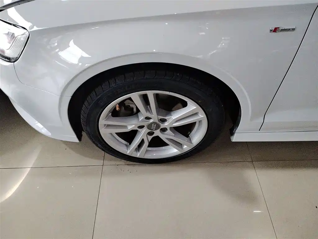 Audi A3 2019 Limousine 35 TFSI Fashion China V фото 23