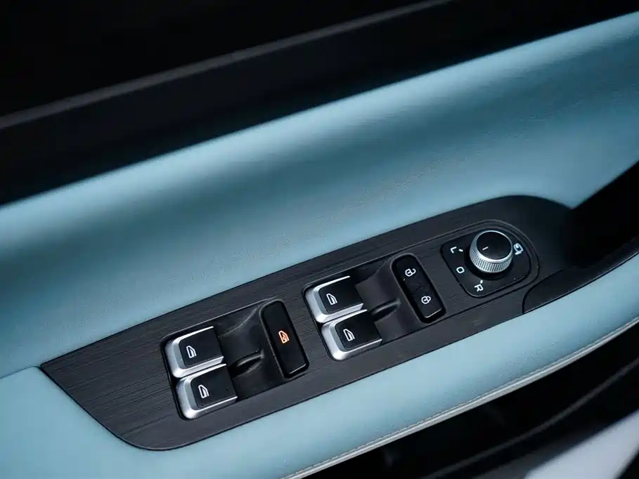 GEELY AUTOMOBILE EMGRAND S