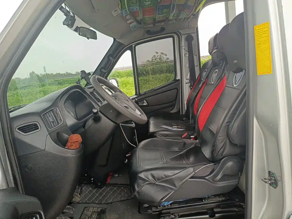 Foton Tuyano 2025 2023 Lucky Elephant Multi-purpose 2.0T Manual Long Wheelbase Medium Roof Single Rear Tire 5/6/7/9-seater