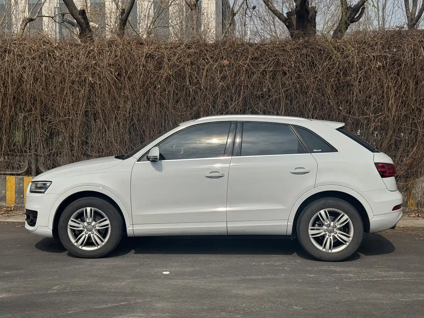 Audi Q3 2015 35 TFSI Comfort фото 3