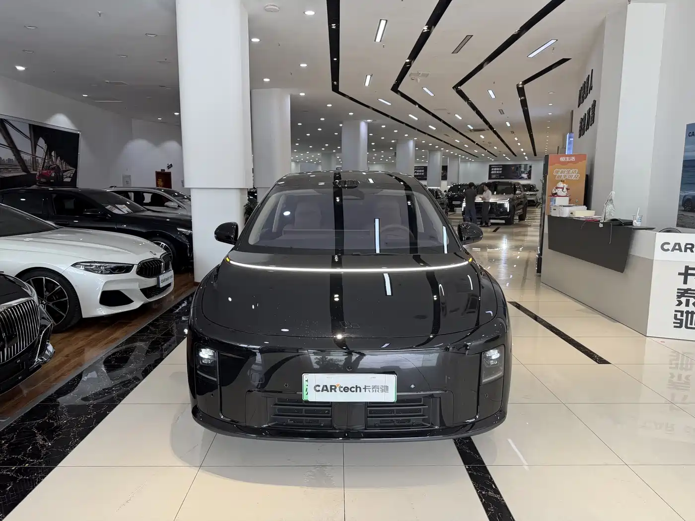Li Auto Li i8 2026 2025 Standard Edition