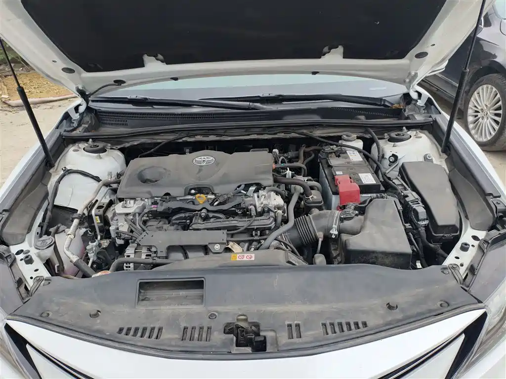 Toyota Camry 2021 2.5G Luxury Edition фото 20