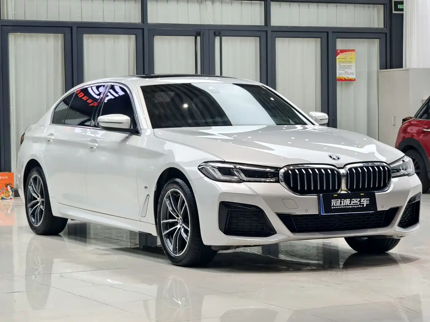BMW 5 Series 2022 525Li M Sport Package фото 3