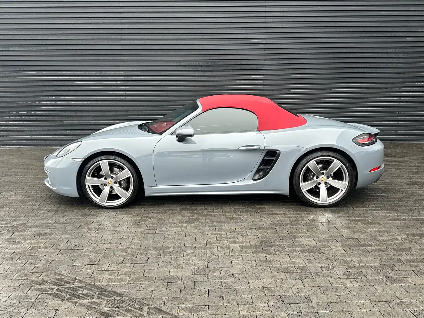 Porsche 718 2023 Boxster Style Edition 2.0T фото 3