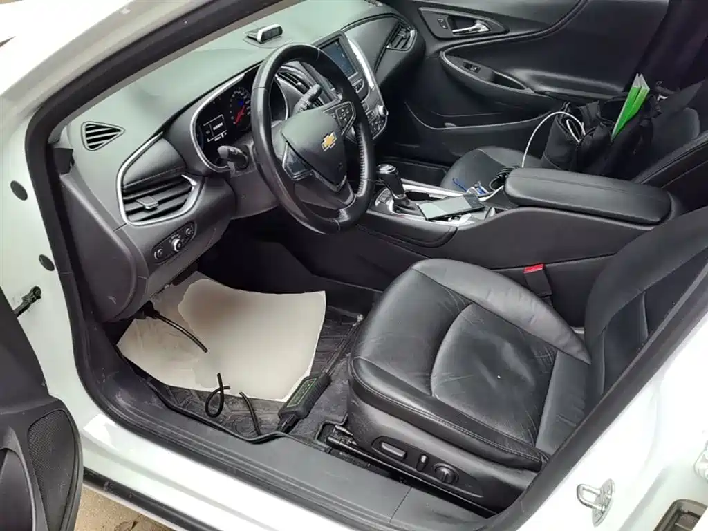 Chevrolet Malibu XL 2018 530T Auto RuiChi Edition фото 15