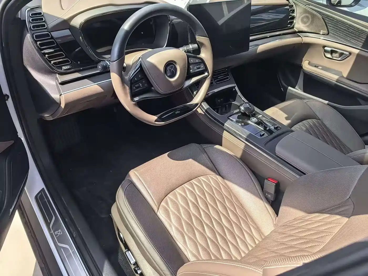 BYD Han 2020 EV Extended Range Premium фото 3