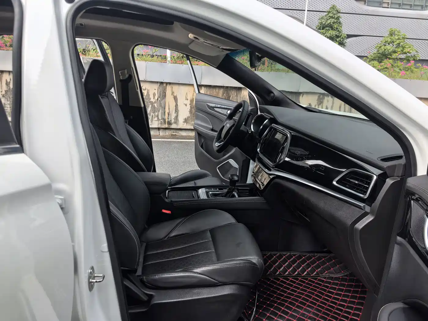 Jetour X90 2019 2019 1.5T Auto Smart 6-seater China V
