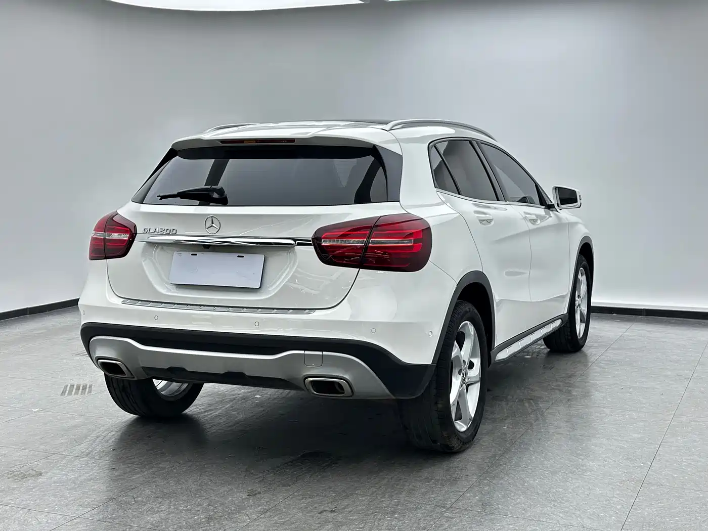 Mercedes-Benz GLA 2018 GLA 200 Dynamic фото 4