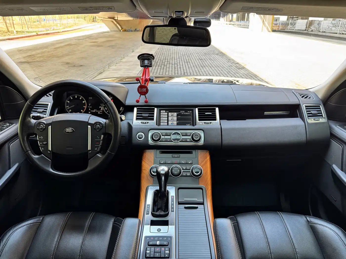 Land Rover Range Rover Sport 2013 5.0 SC V8 Ultimate Edition фото 15
