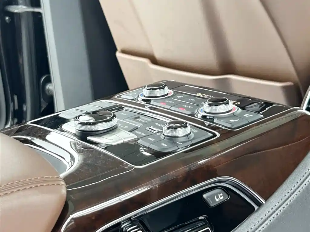 Audi A8 2013 A8L 45 TFSI quattro Luxury фото 23