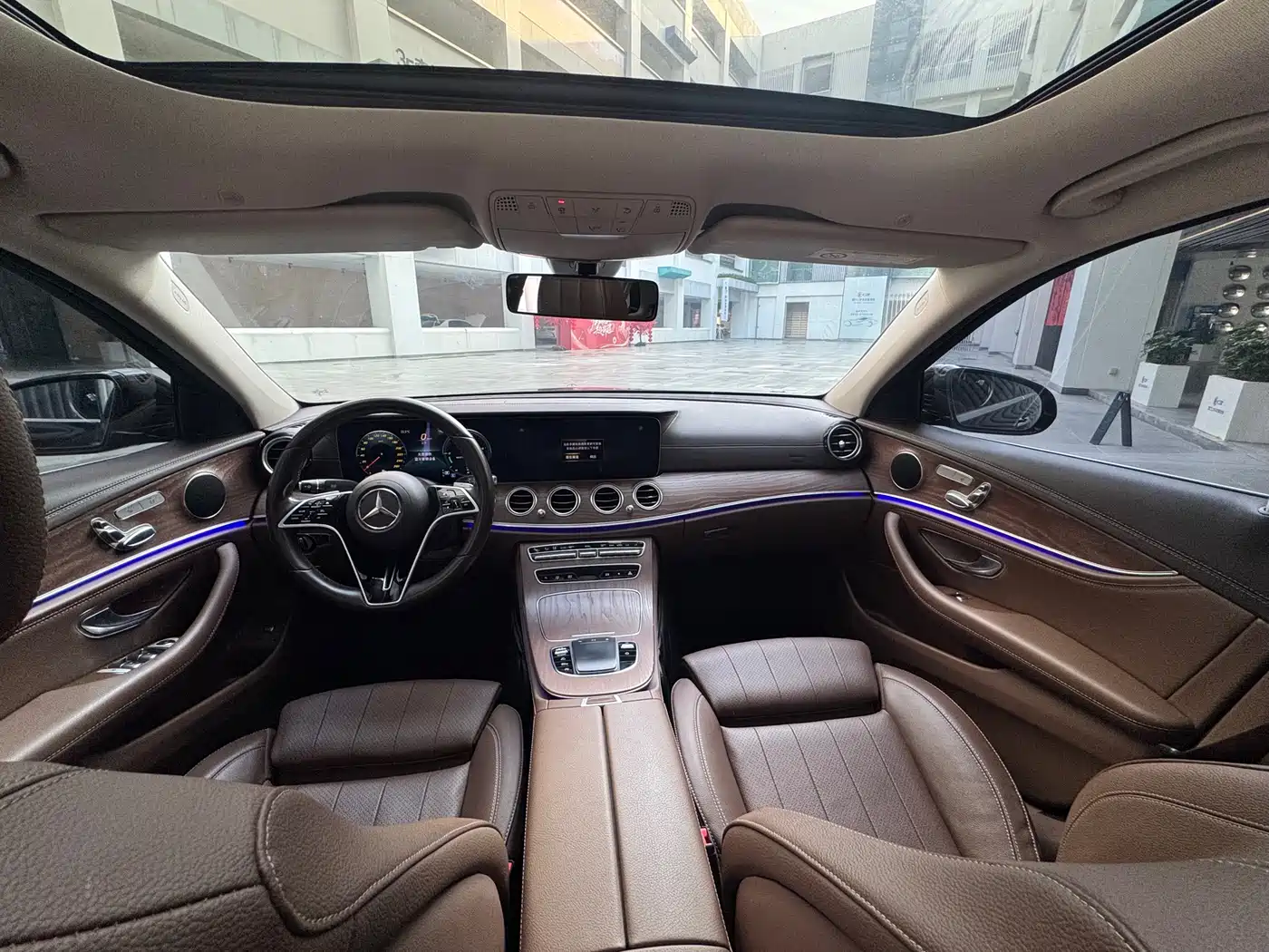 Mercedes-Benz E-Class 2022 E 300 L Fashion фото 5