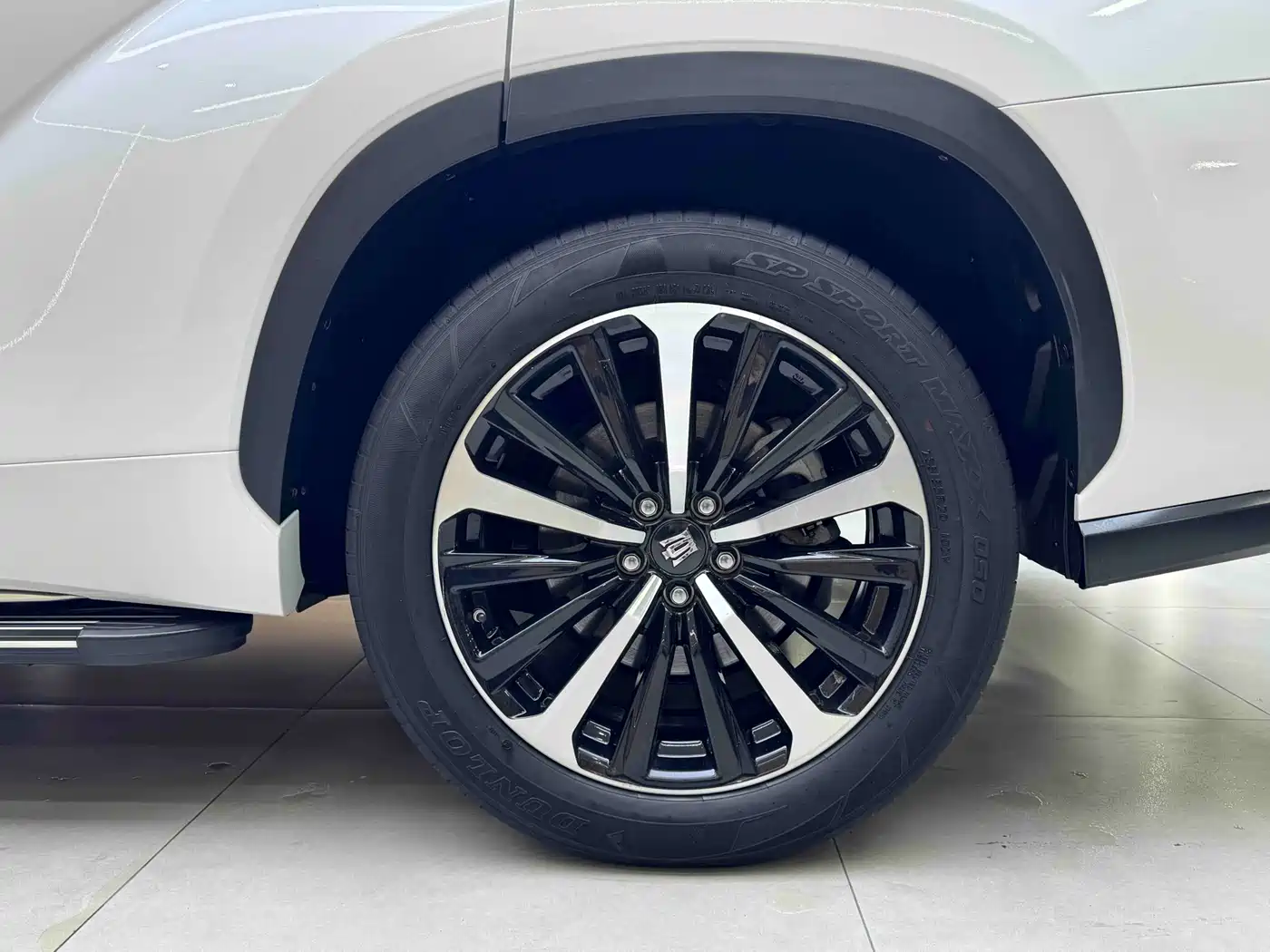 Toyota Crown Kluger 2021 2.5L HEV 4WD Premium фото 18