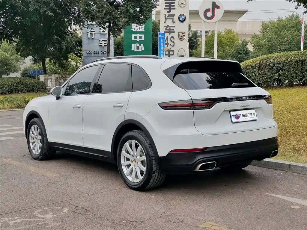 Porsche Cayenne 2018 Cayenne 3.0T фото 4