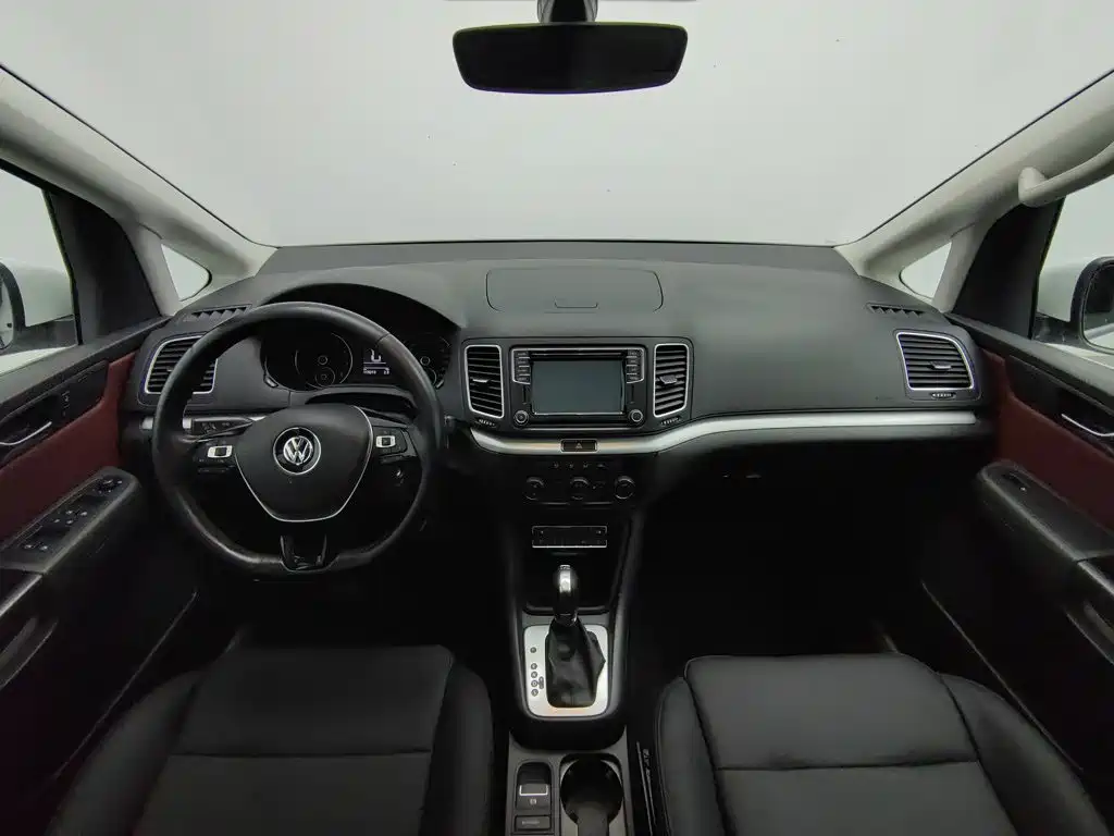 Фото 5 - Volkswagen Sharan
