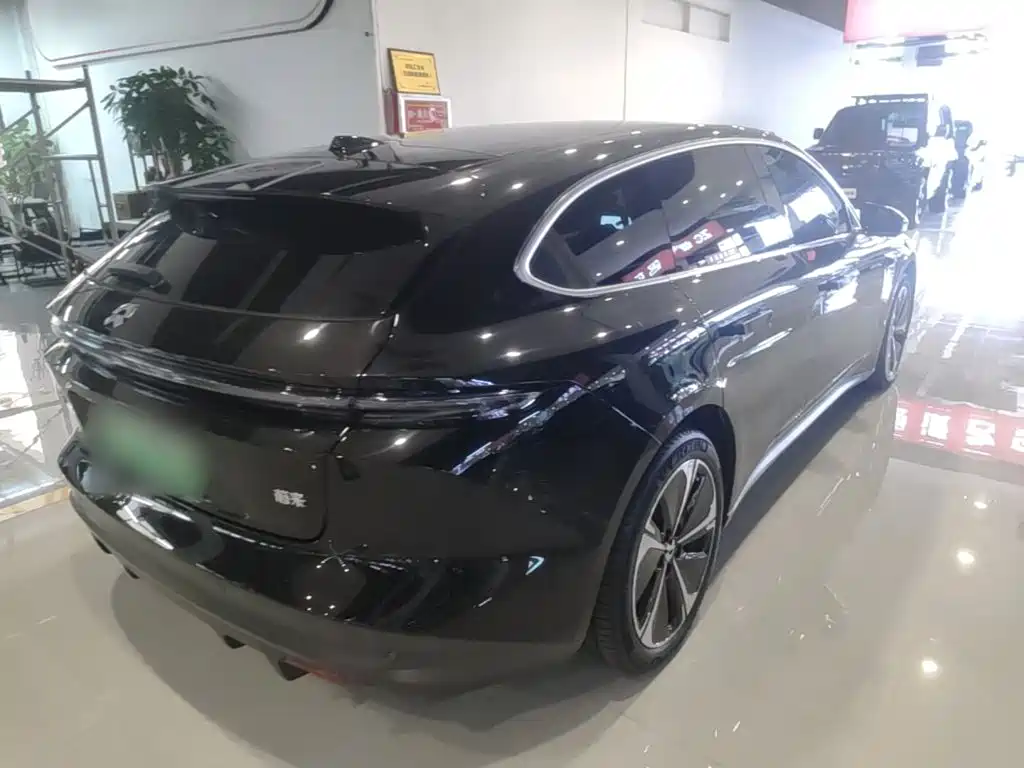 Фото 7 - NIO ET5T