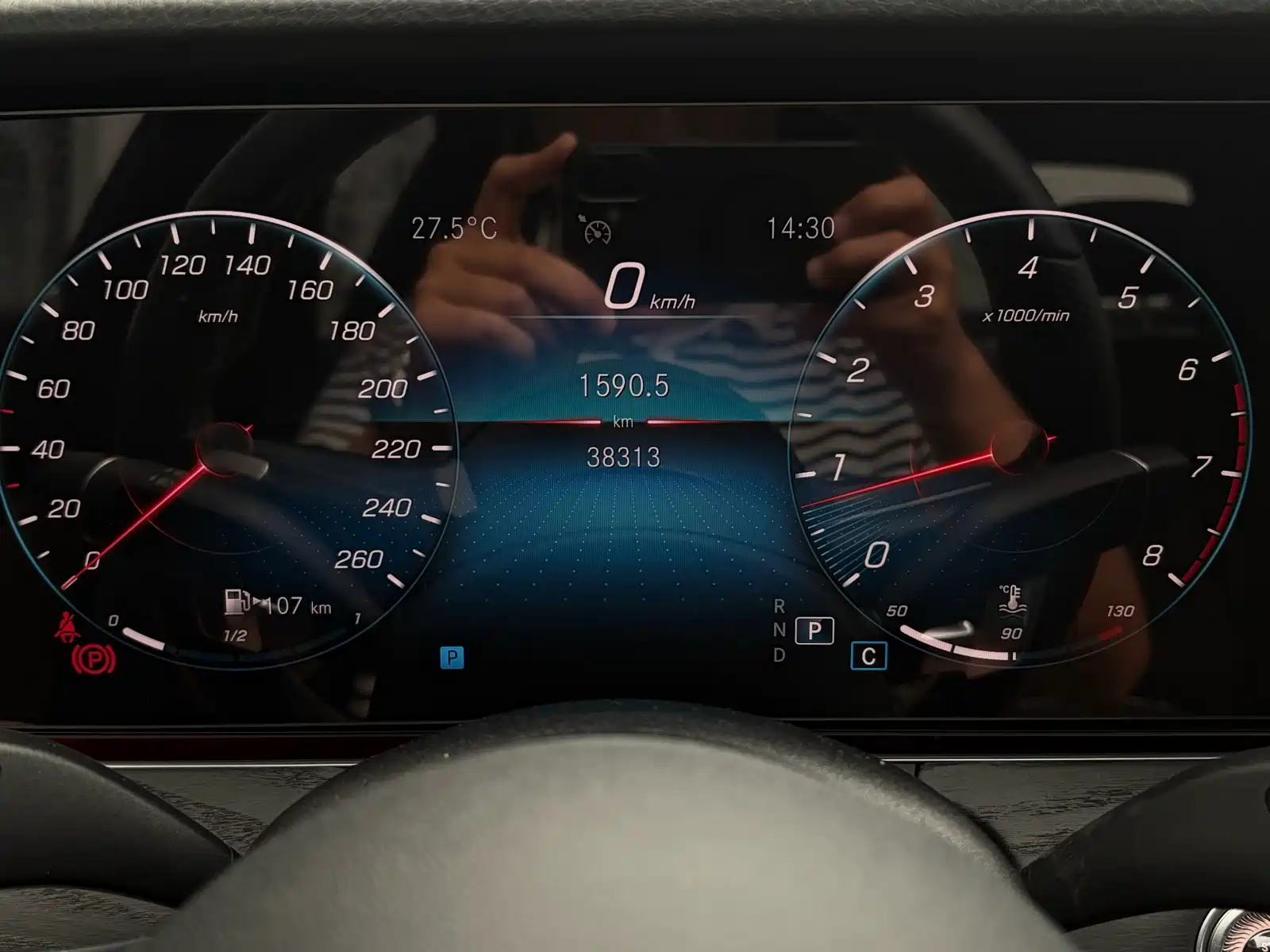 Фото 5 - Mercedes-Benz E-Class