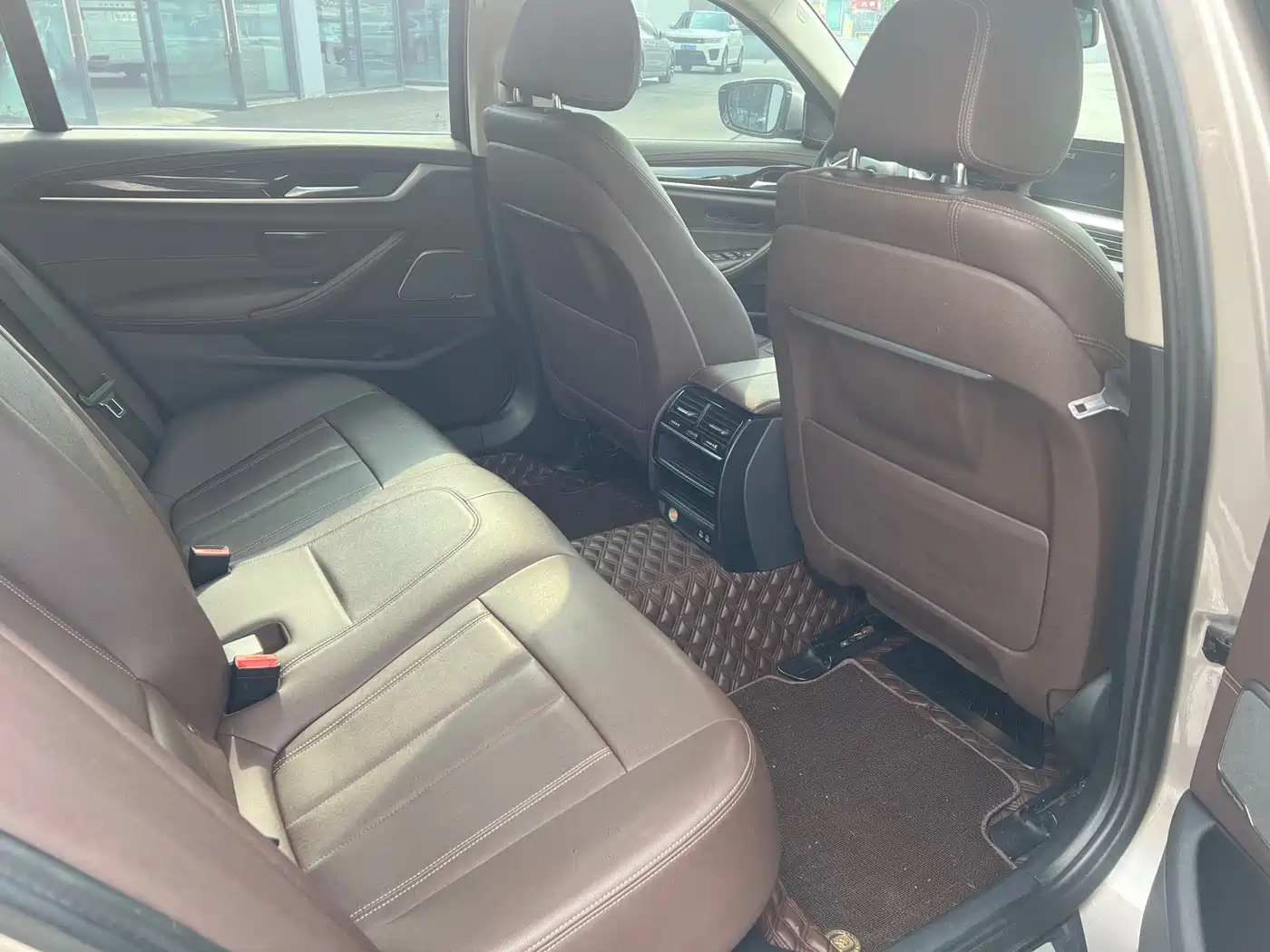 BMW 5 Series 2020 525Li Luxury Package фото 7