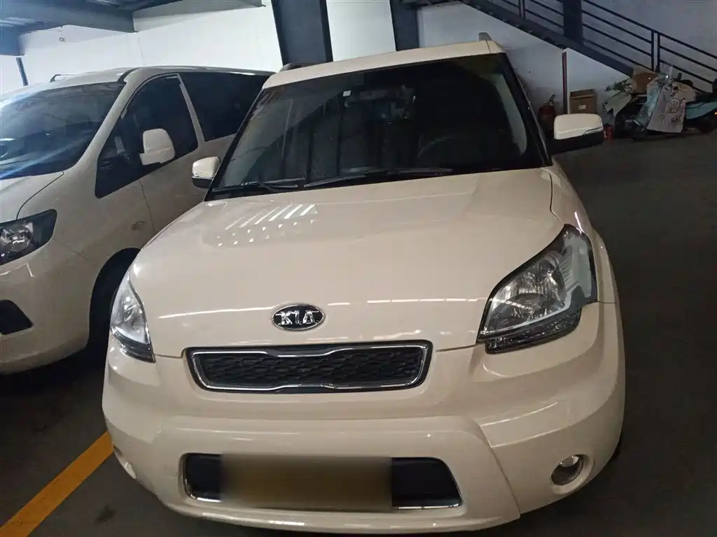 Kia Soul 2013 1.6L AT Premium фото 3