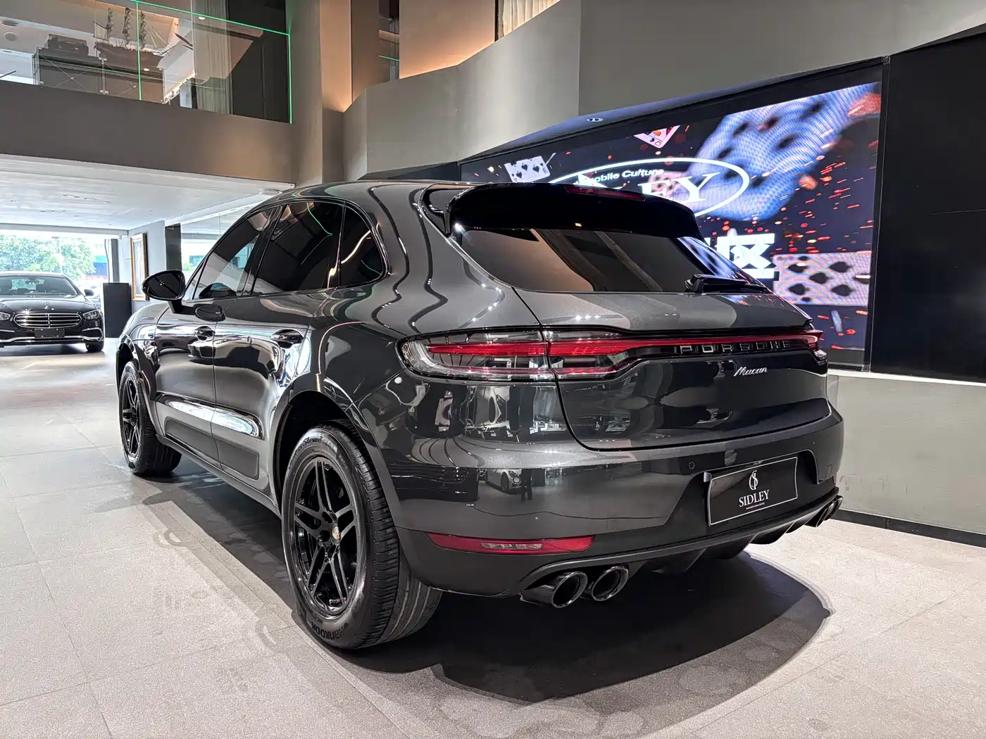Porsche Macan 2018 Macan 2.0T фото 4