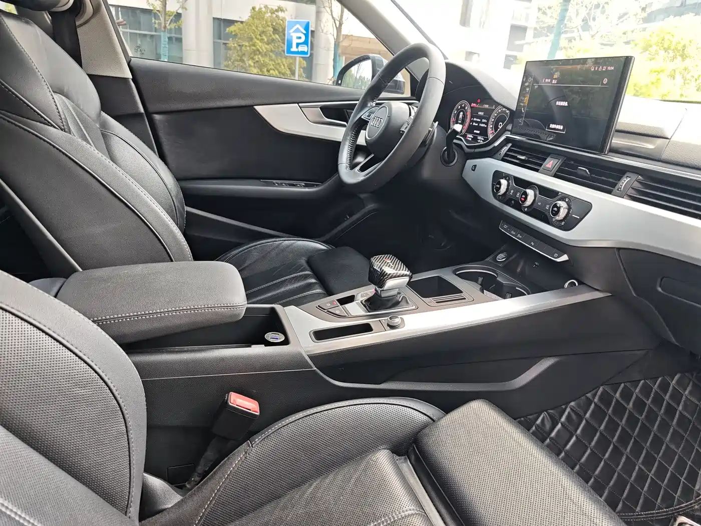 Audi A4L 2020 40 TFSI Fashion Dynamic Edition фото 8