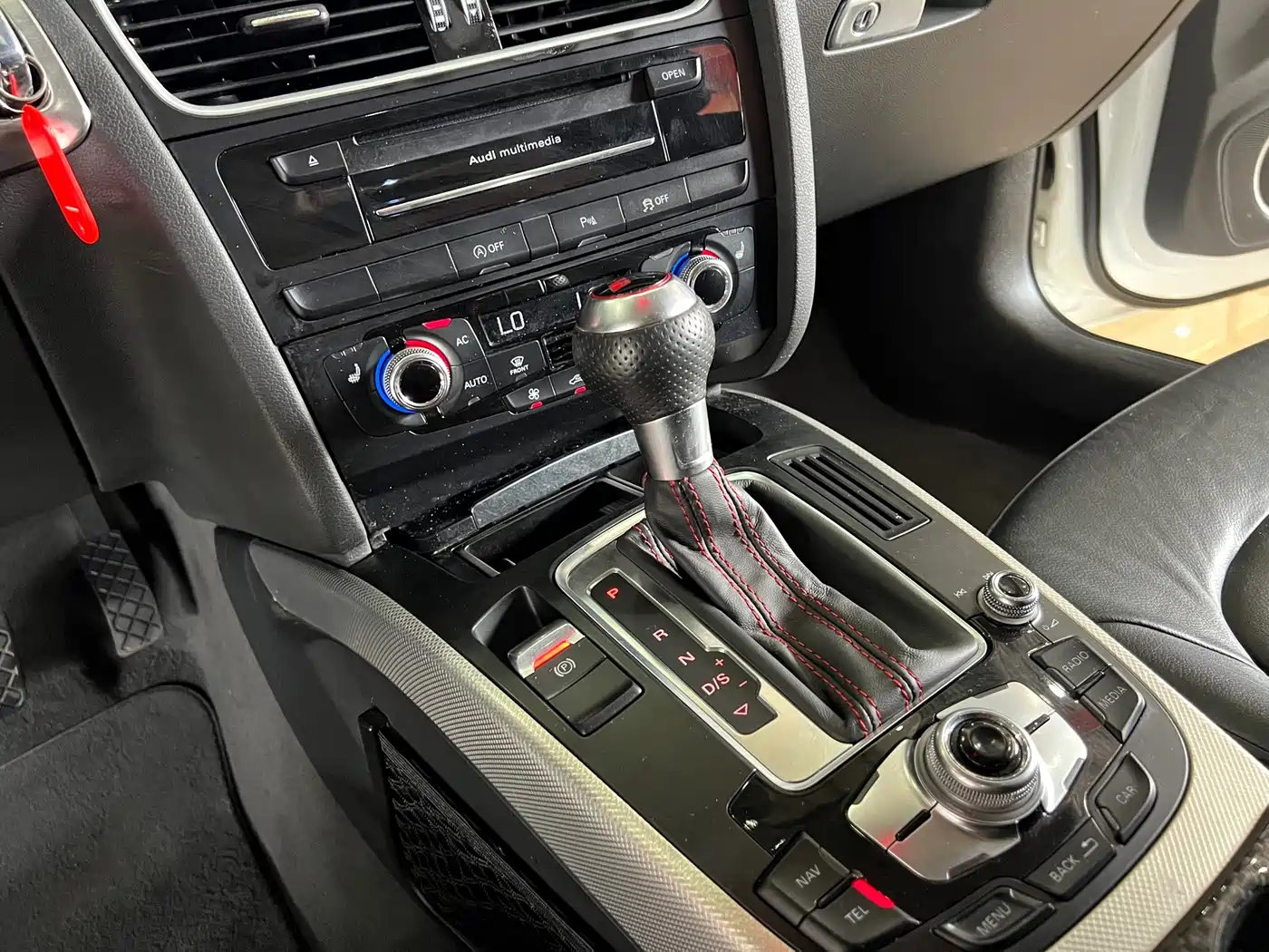 Фото 16 - Audi A4 (Import)