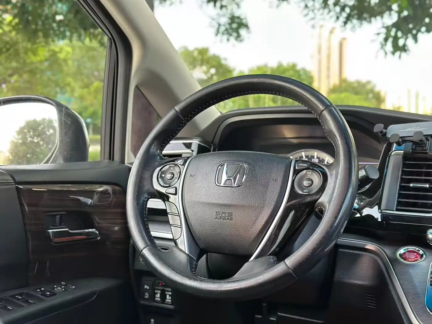 Honda Elysion 2016 2016 2.4L Fashion Edition
