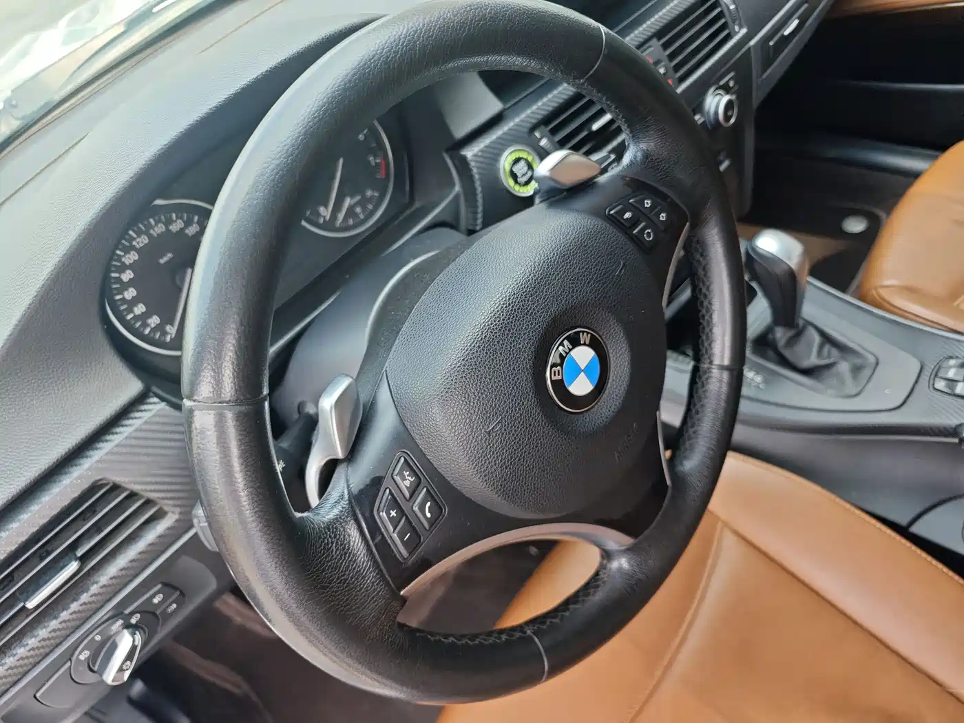 BMW 3 Series (Import) 2010 325i Luxury фото 13