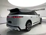 Photo 5 - Lynk & Co 900