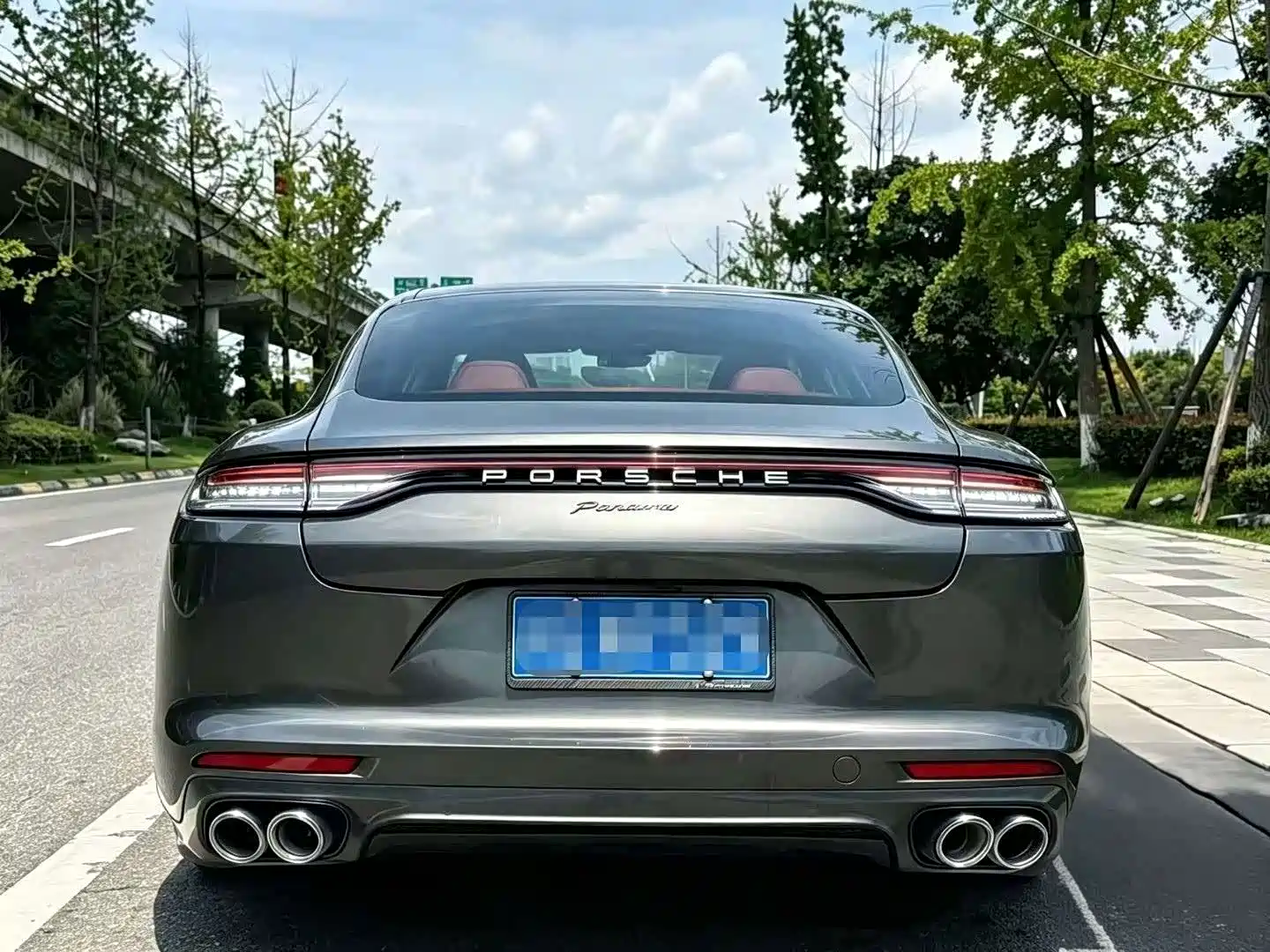 Фото 12 - Porsche Panamera