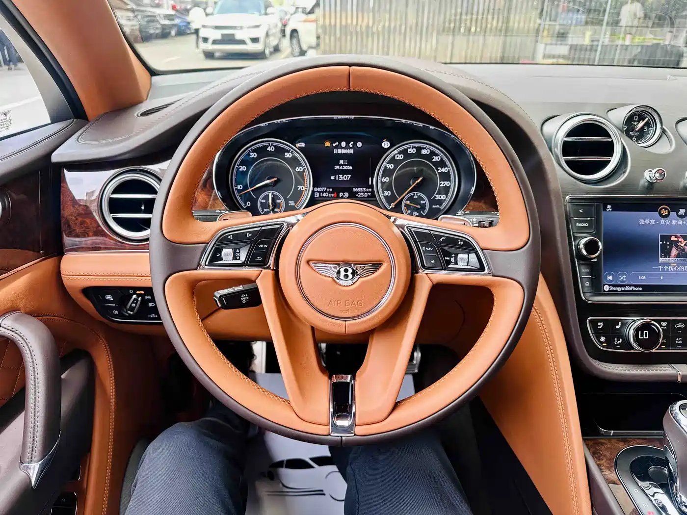 Bentley Bentayga 2018 2017 6.0T Standard Edition