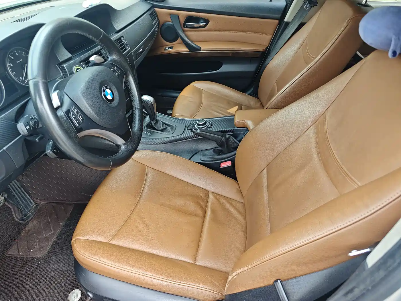 BMW 3 Series (Import) 2010 325i Luxury фото 10