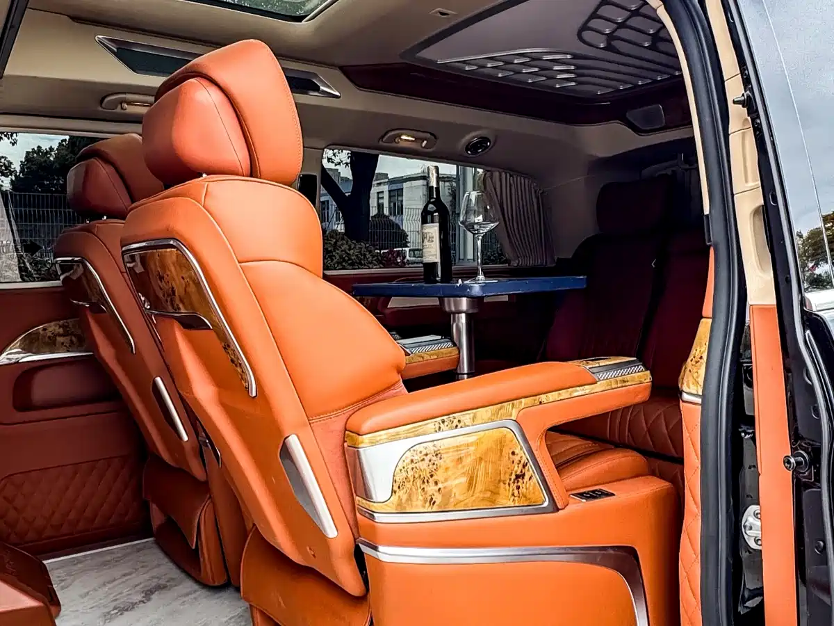 MERCEDES-BENZ V CLASS