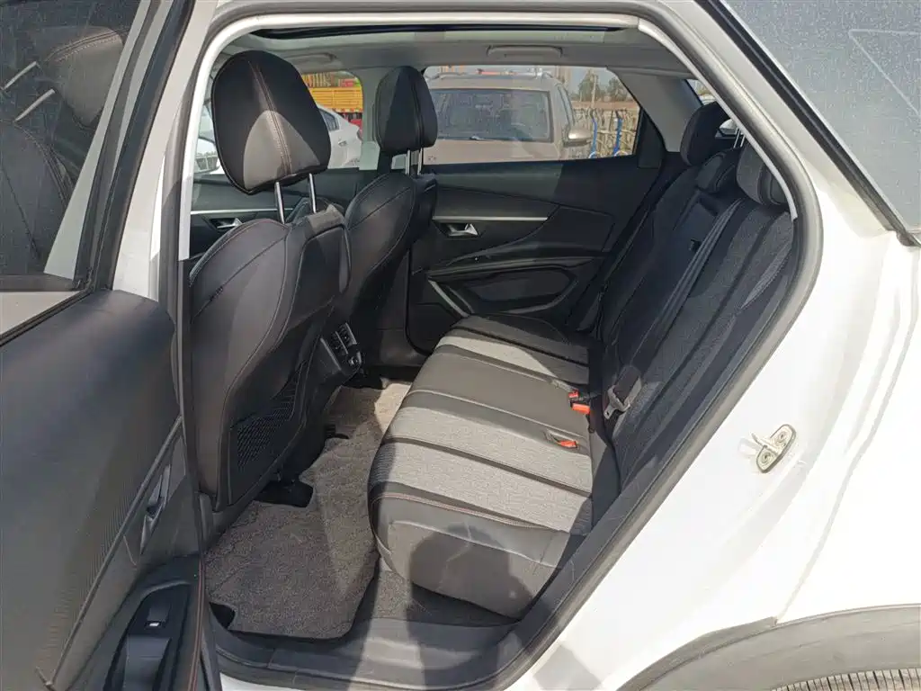 Peugeot 4008 2017 350THP Elite Edition фото 17