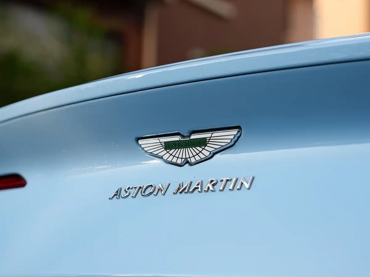 Aston Martin DB11 2021 2020 4.0T V8 Coupe