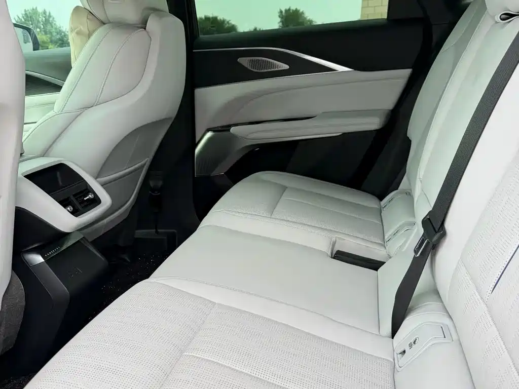 Cadillac IQ Rui Ge 2026 2024 RWD Standard Range Luxury Edition
