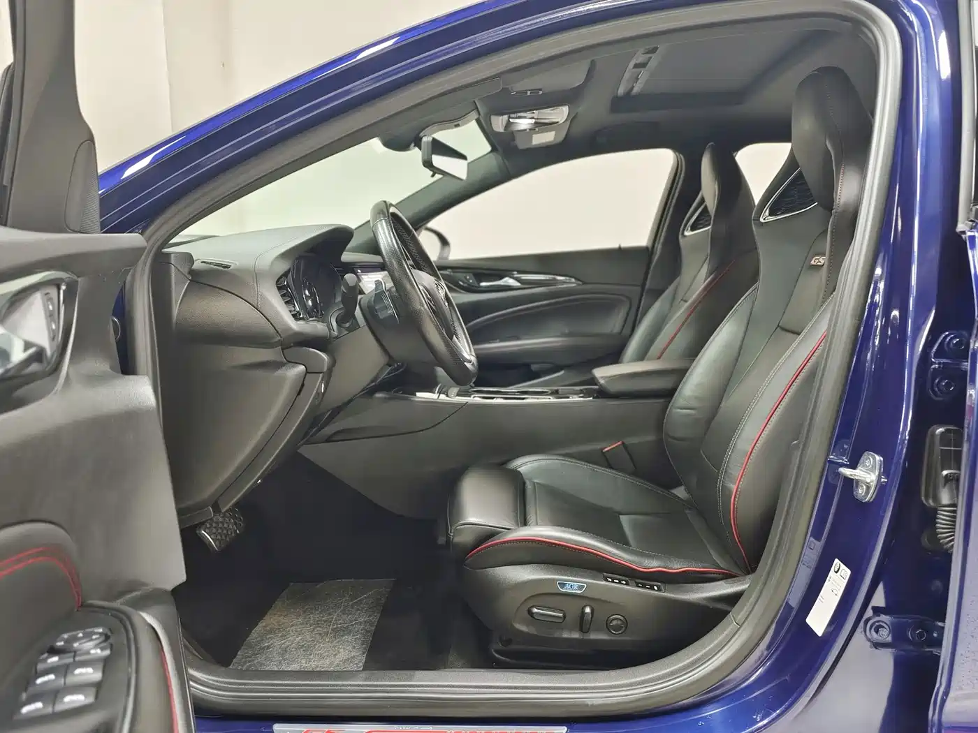 Buick Regal 2020 GS 28T Premium фото 5