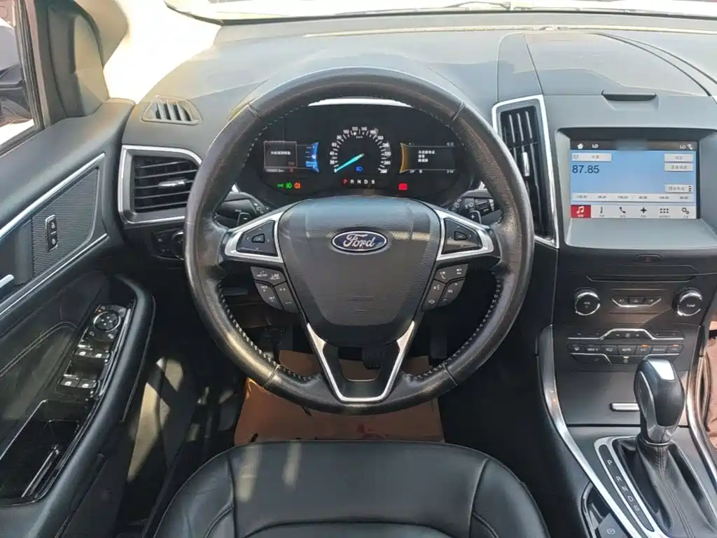Ford Edge 2017 2016 EcoBoost 245 4WD Luxury 7-Seater