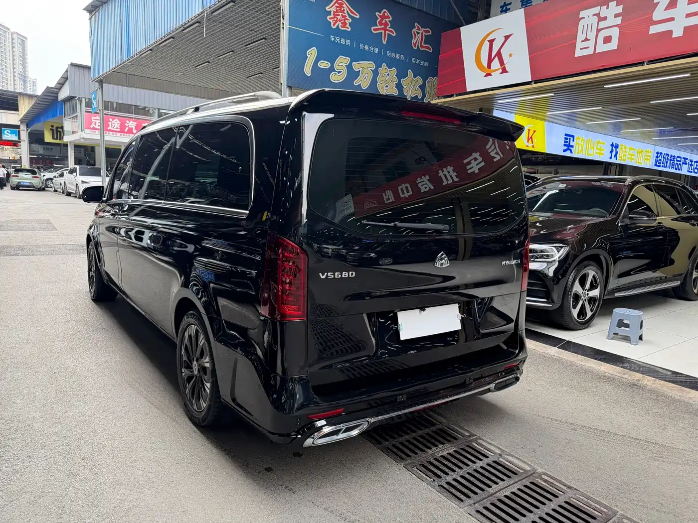 Mercedes-Benz Vito 2023 2.0T Elite 7-Seater фото 6