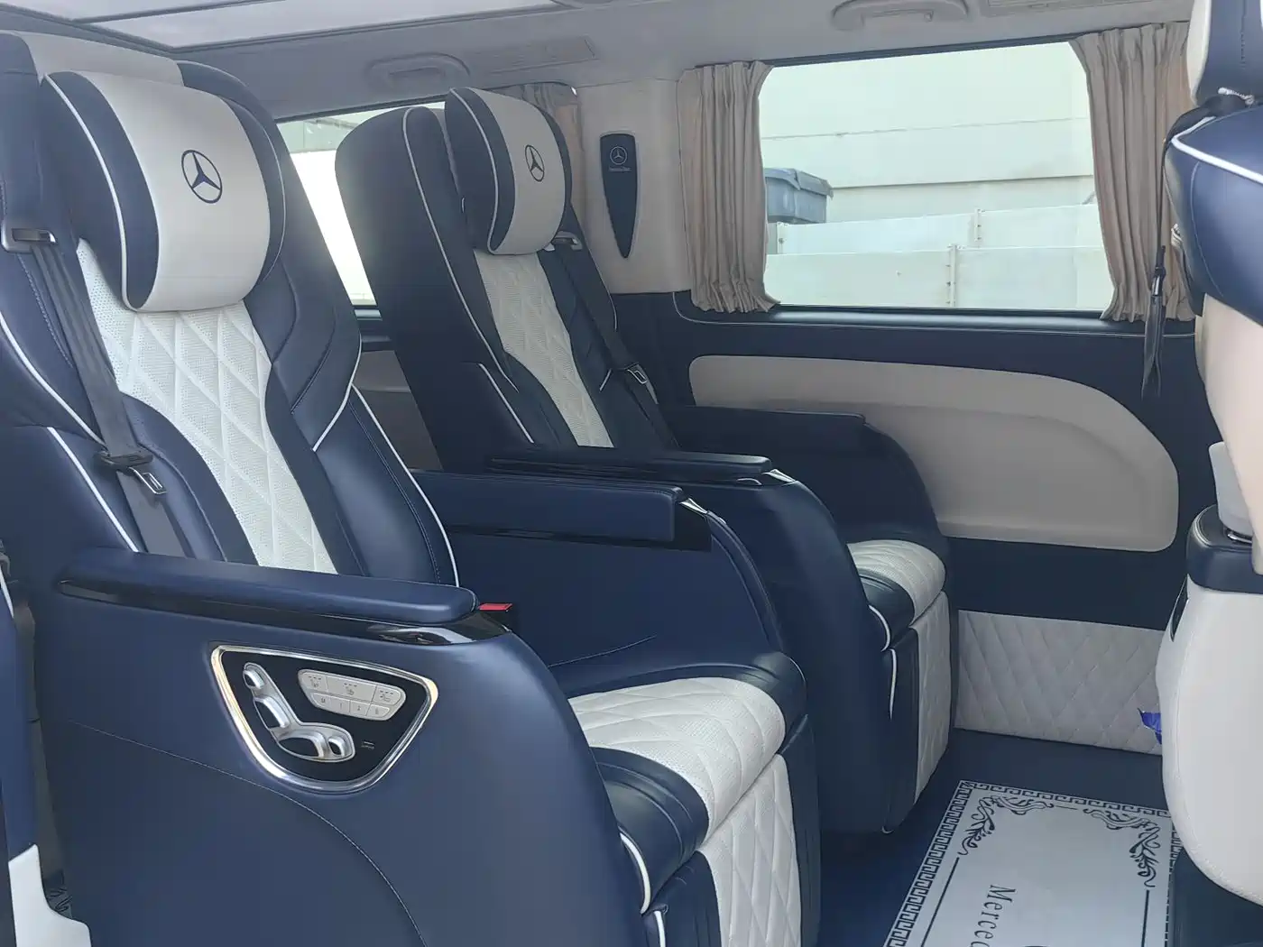 Mercedes-Benz Vito 2018 2.0T Business Edition China VI фото 8