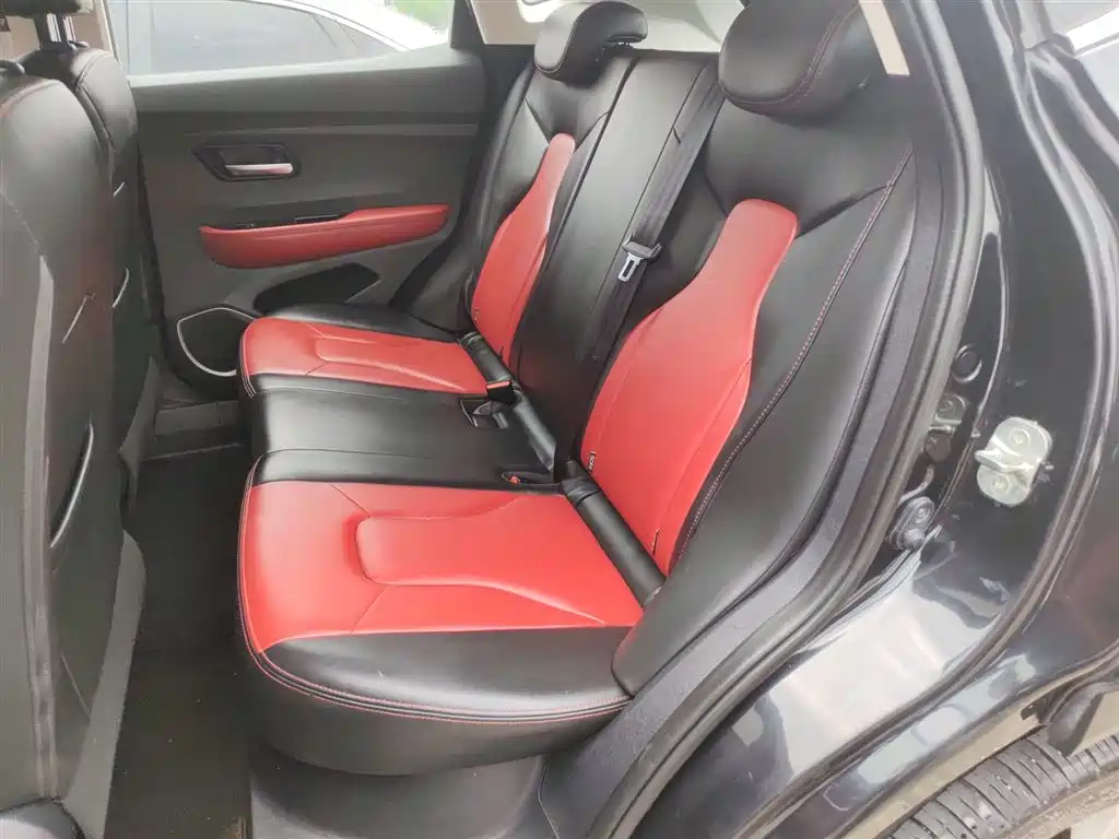 Haval H2s 2017 Red Label 1.5T Manual Comfort фото 17