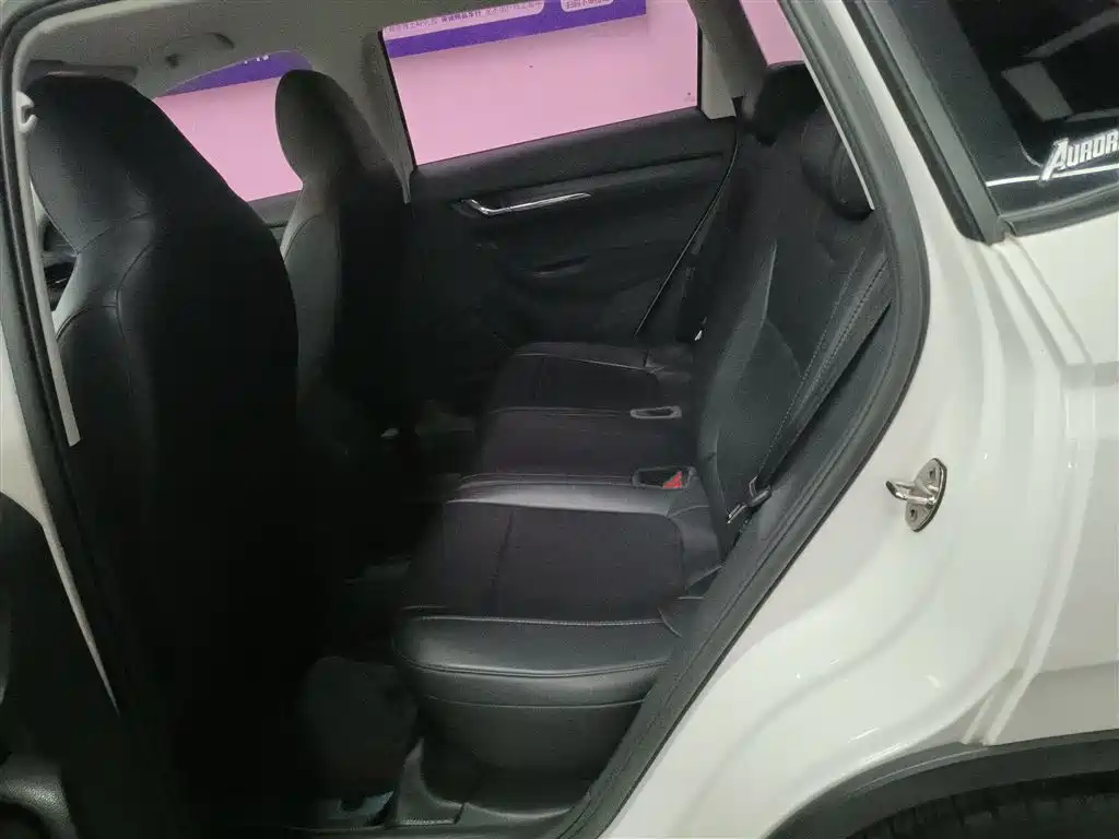 Škoda Kamiq 2018 1.5L Automatic Standard Edition China VI фото 17