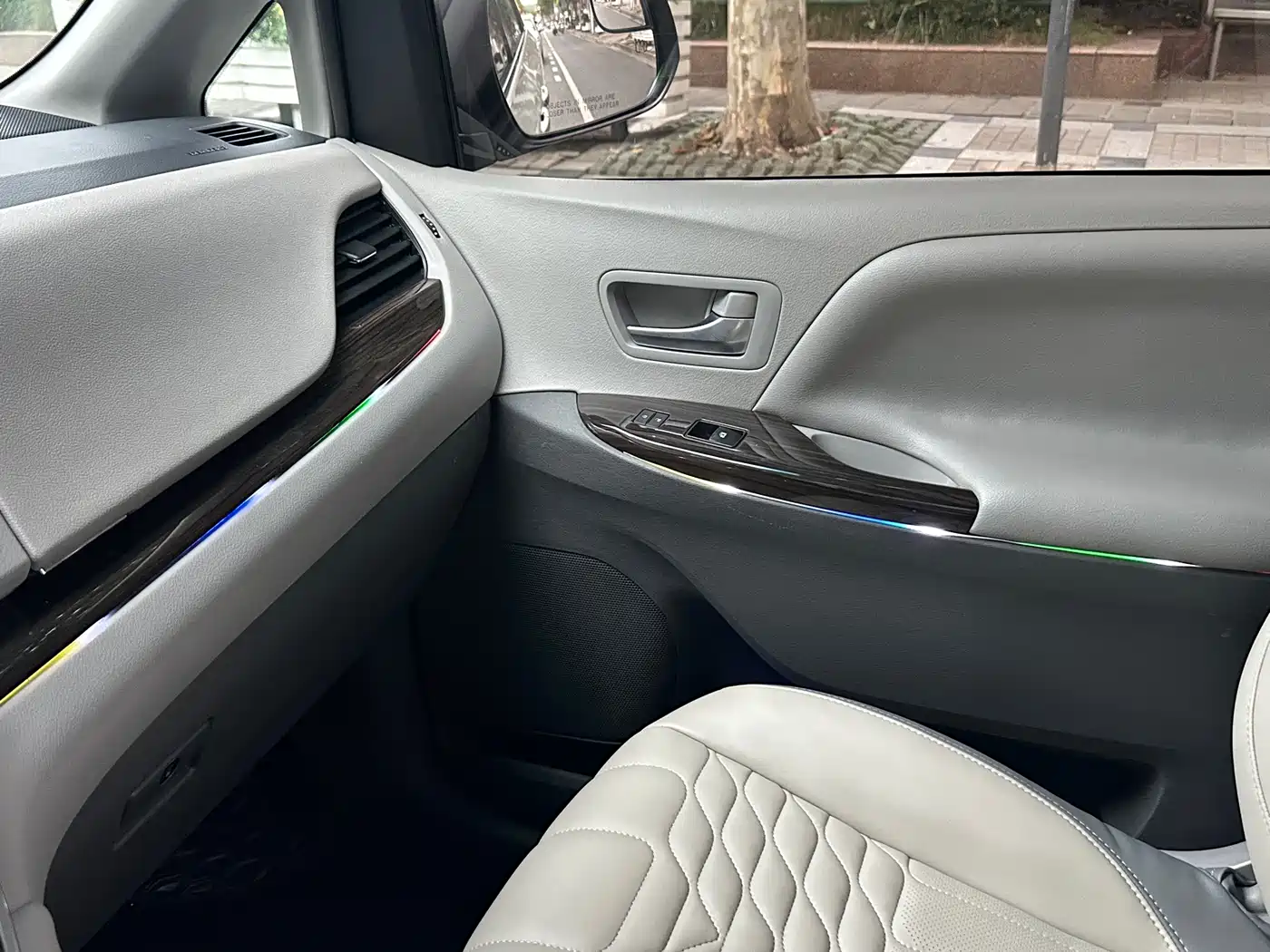 Toyota Sienna 2017 2017 3.5L 2WD SE