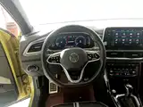 Photo 11 - Volkswagen T-ROC