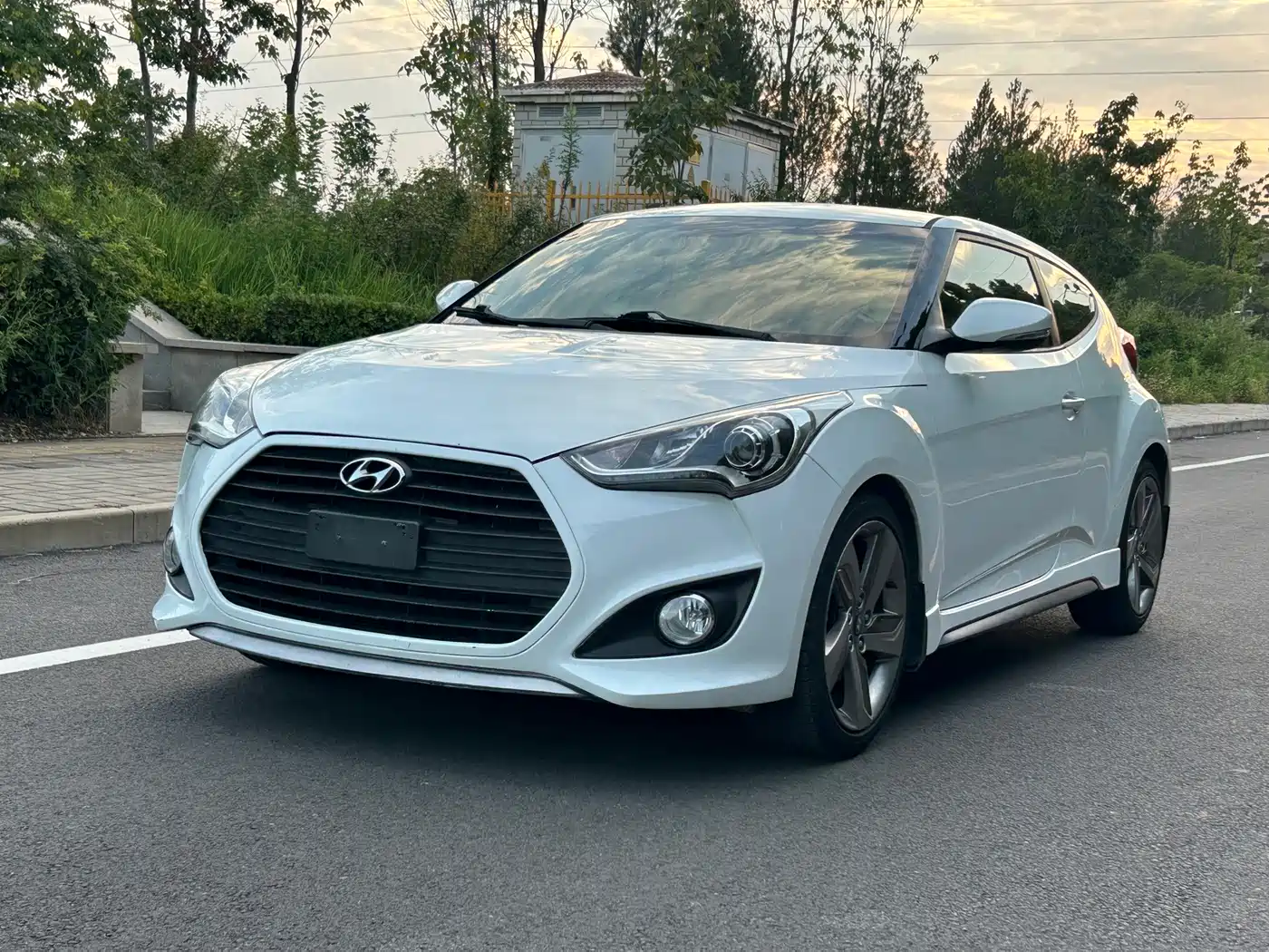 Hyundai Veloster 2012 2012 1.6T Automatic Flagship