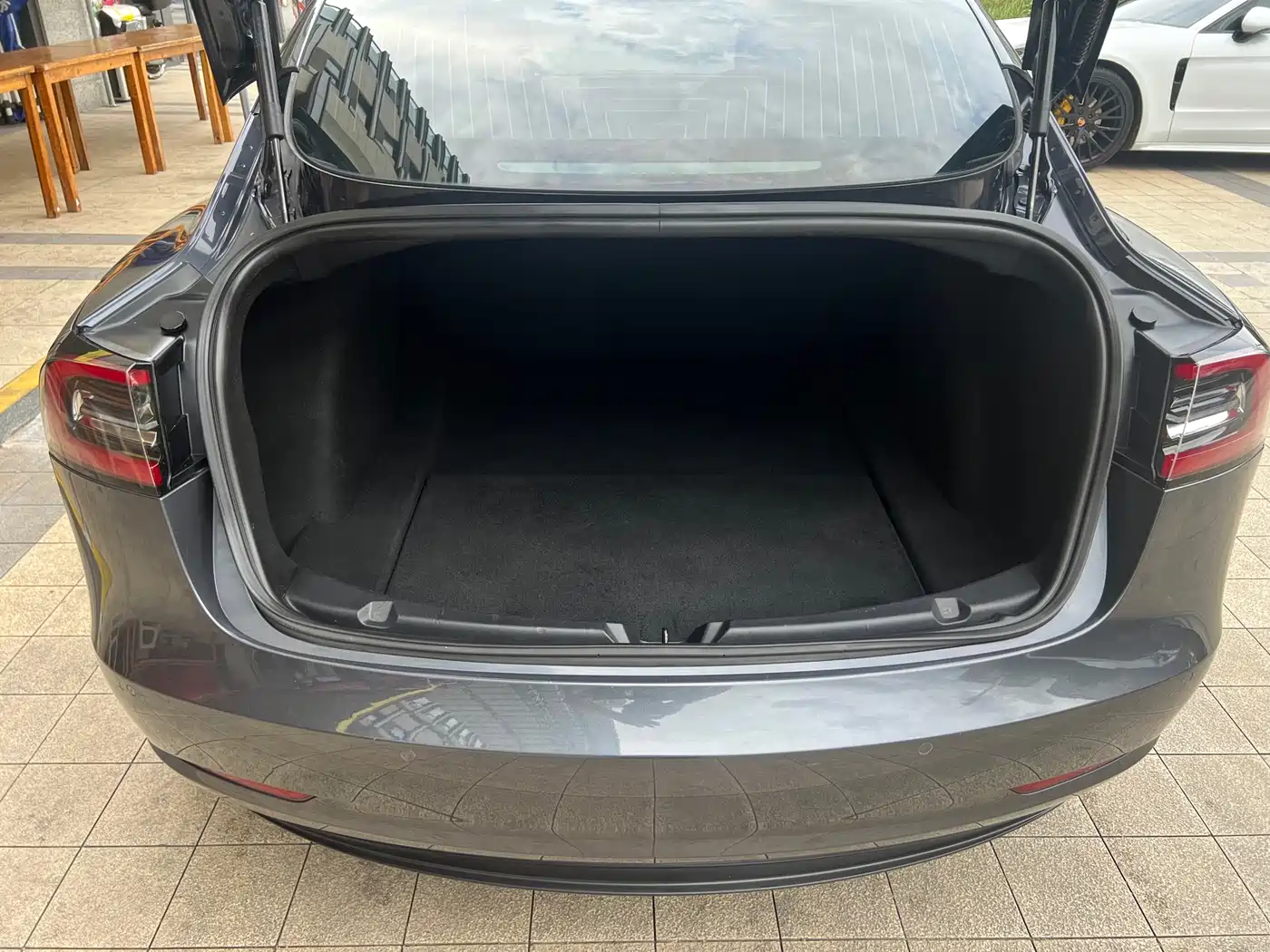Tesla Model 3 (Import) 2019 2019 Standard Range RWD Upgraded Edition